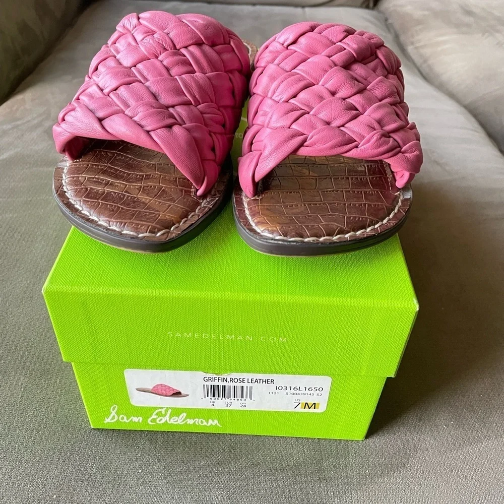 Sam Edelman Women's Griffin Flat Sandal  Pink Woven Slide Sandals